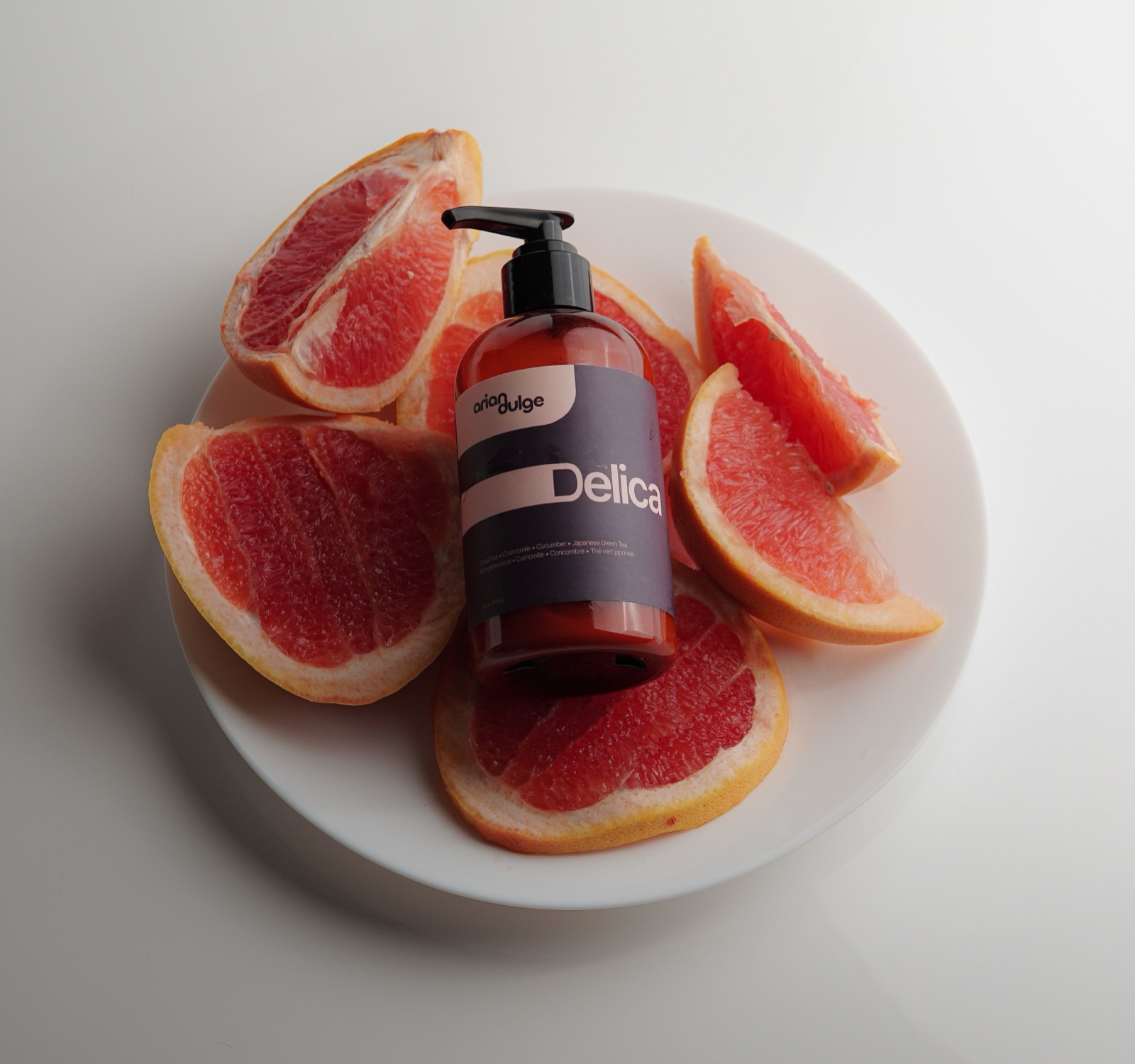 Arian Dulge Skincare — Product photography